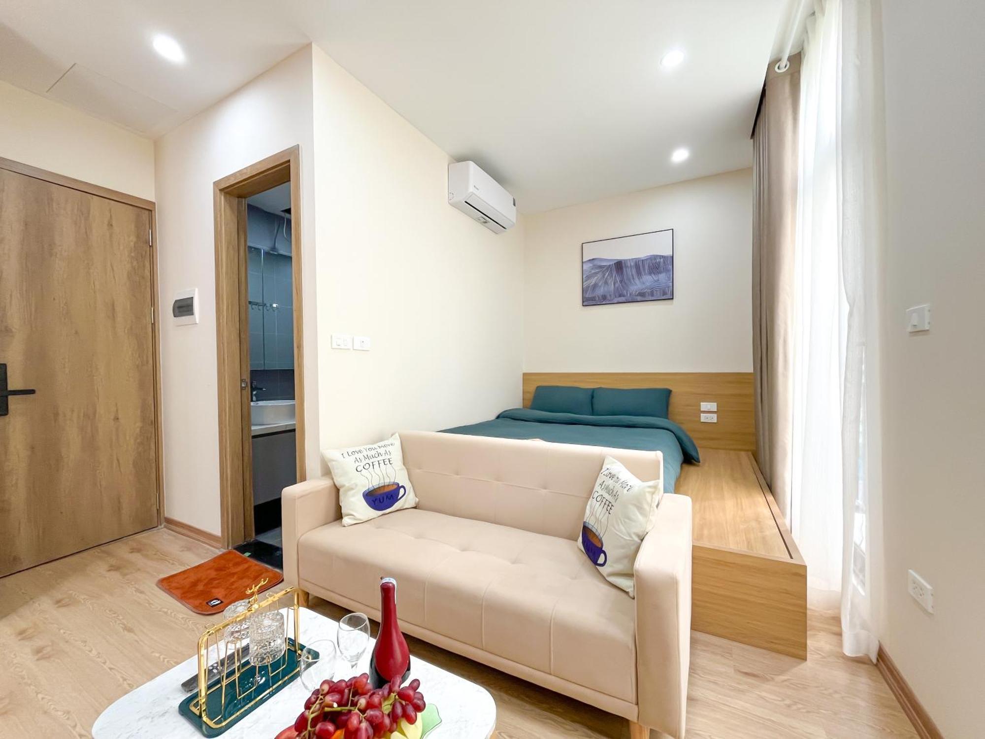 Amazing Housing Lac Long Quan ฮานอย ภายนอก รูปภาพ